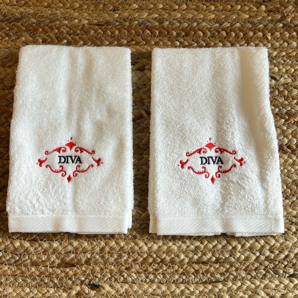 Met Opera Embroidered White 100% Cotton DIVA Bathroom Hand Towels